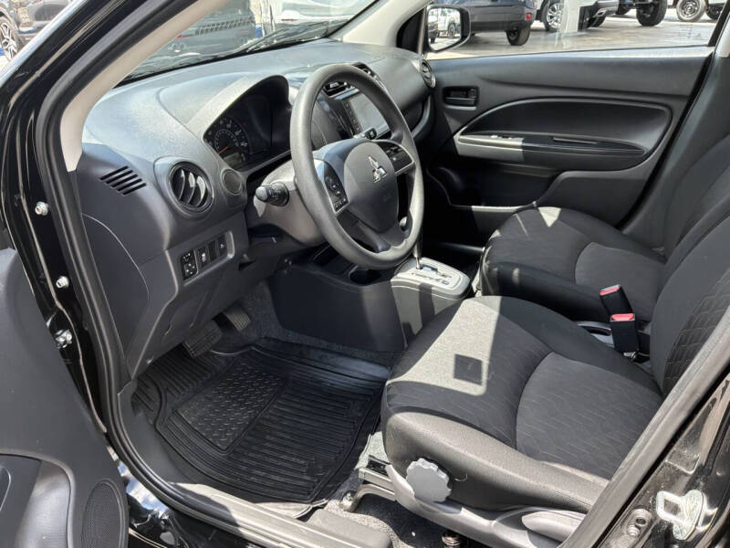 2024 Mitsubishi Mirage ES