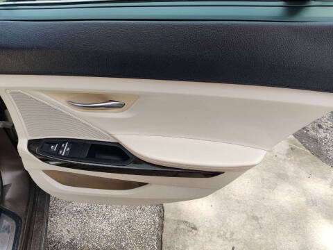 2013 BMW 6 Series 650i Gran Coupe