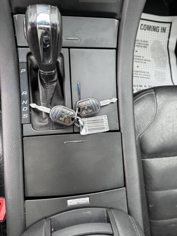 2014 Ford Taurus SEL