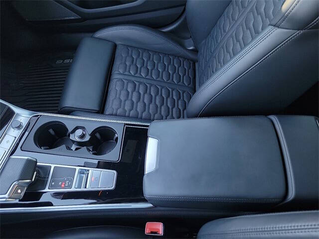 2023 Audi RS 6 Avant 4.0T quattro Avant