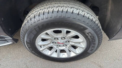 2017 GMC Yukon XL SLT