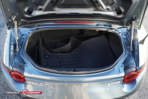 2016 Mazda MX-5 Miata Grand Touring