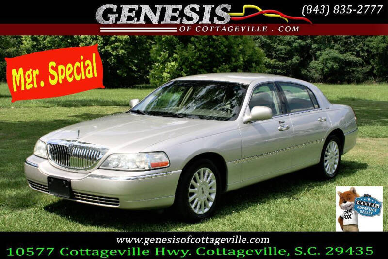 2005 Lincoln Town Car for sale at Genesis Of Cottageville in Cottageville SC