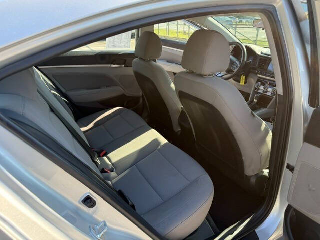 2019 Hyundai Elantra SEL