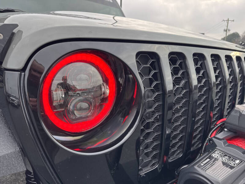 2021 Jeep Gladiator Willys
