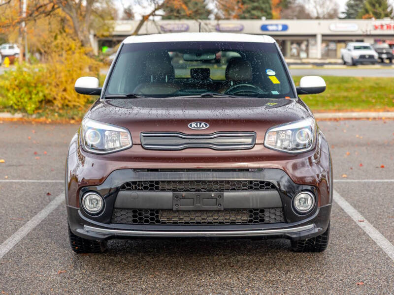 2017 Kia Soul +