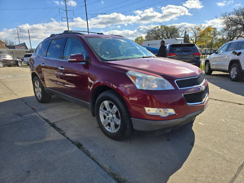 2010 Chevrolet Traverse 2LT photo 6