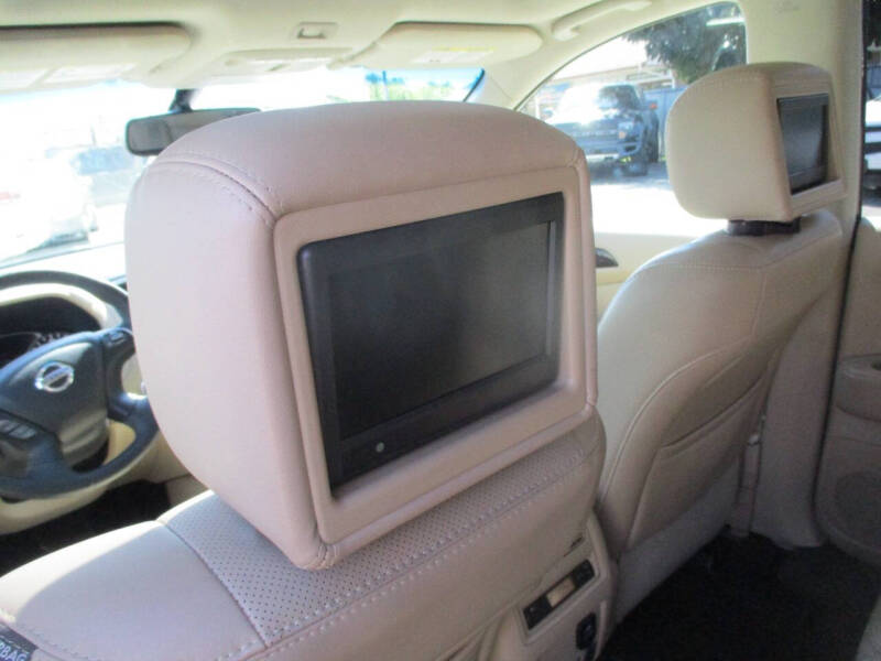 2016 Nissan Pathfinder Platinum