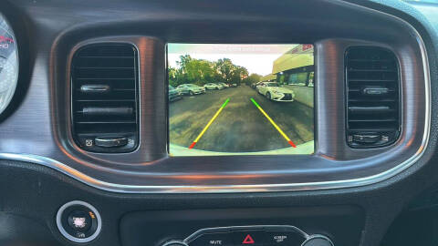 2017 Dodge Charger SXT