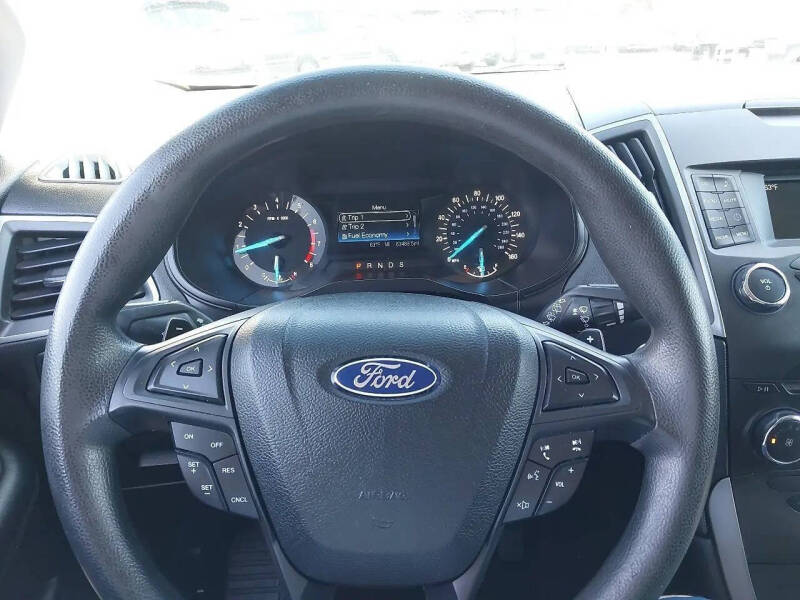 2017 Ford Edge SE