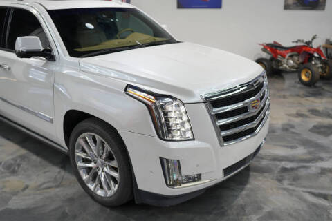 2019 Cadillac Escalade ESV Platinum