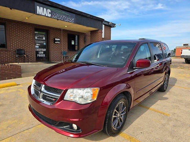 2017 Dodge Grand Caravan for sale at Mac Motors in Arlington, TX