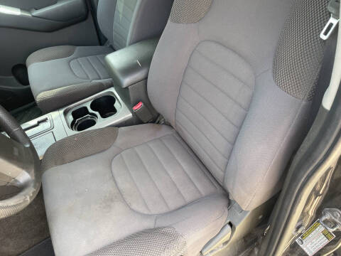 2012 Nissan Pathfinder S