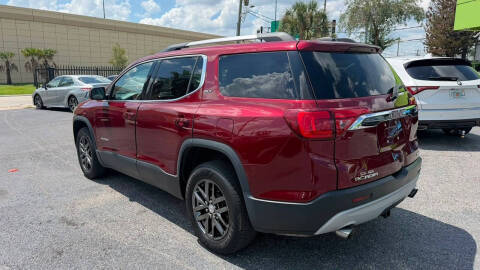 2017 GMC Acadia SLT-1