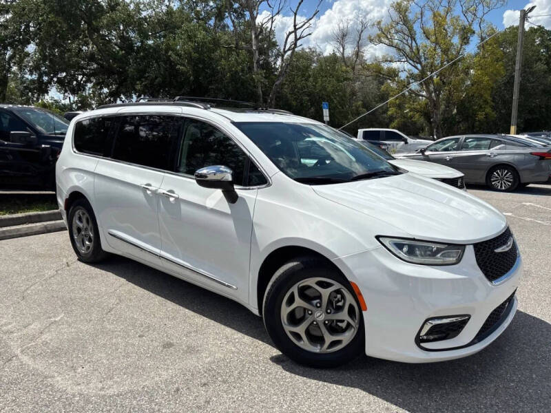 2023 Chrysler Pacifica Limited