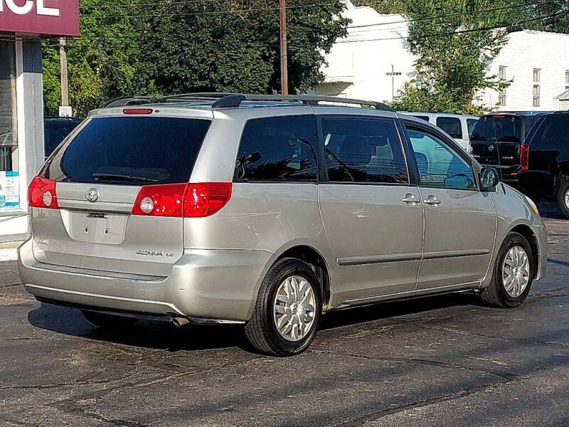 2010 Toyota Sienna
