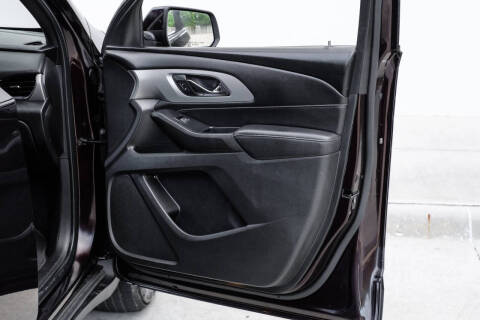 2022 Chevrolet Traverse LT Leather