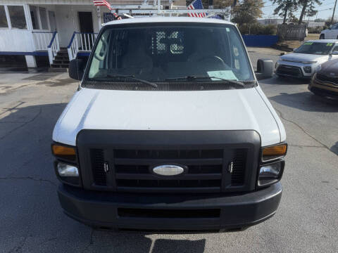 2014 Ford E-Series E-150