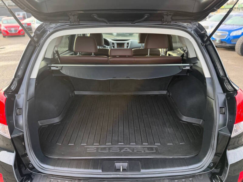 2013 Subaru Outback 2.5i Limited