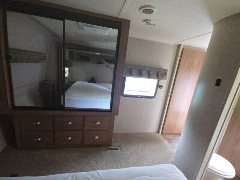 2016 Forest River Flagstaff