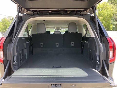 2027 Ford Expedition MAX Active