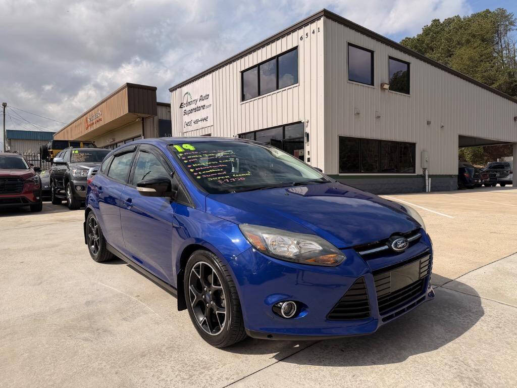 Blue 2014 Ford Focus SE SE 4dr Hatchback 1
