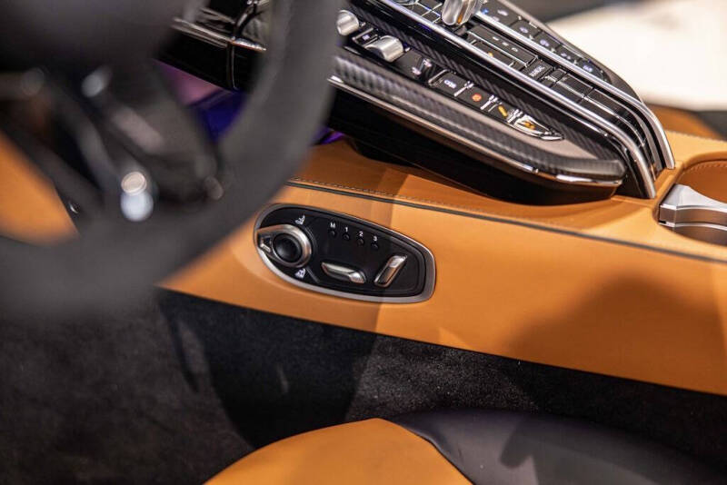 2026 Aston Martin Vantage S