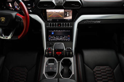2020 Lamborghini Urus