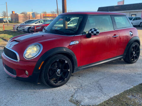 2008 MINI Cooper for sale at Texas Select Autos LLC in Mckinney TX