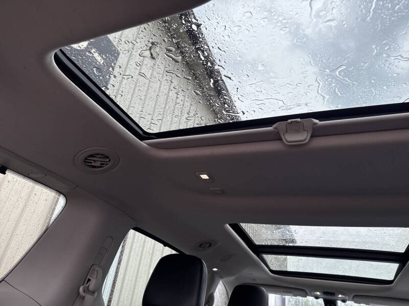 2019 Chrysler Pacifica Limited 35th Anniversary