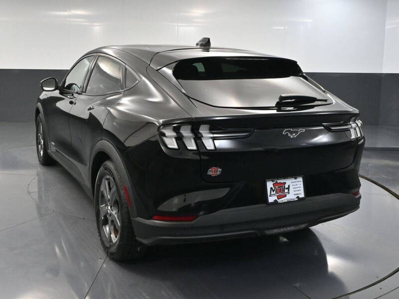 2021 Ford Mustang Mach-E Select