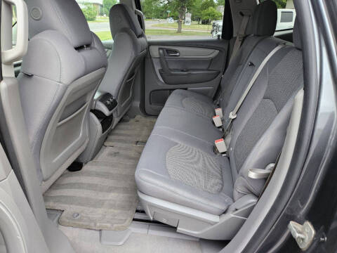 2013 Chevrolet Traverse LS