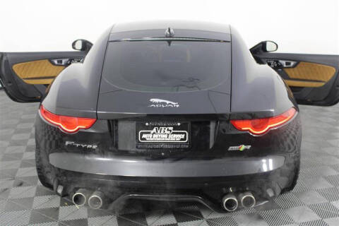 2016 Jaguar F-TYPE R