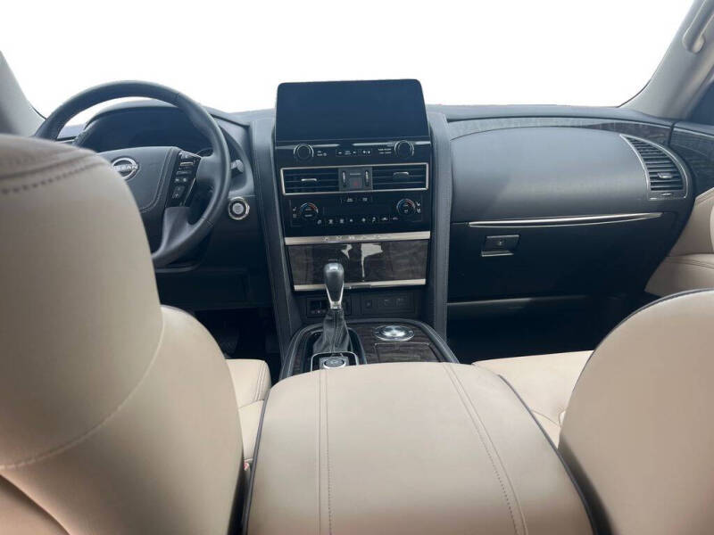 2024 Nissan Armada Platinum