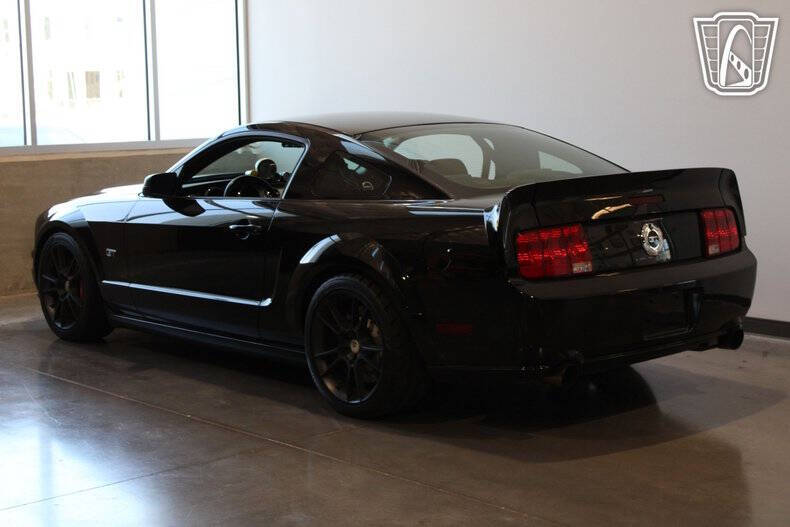 2005 Ford Mustang