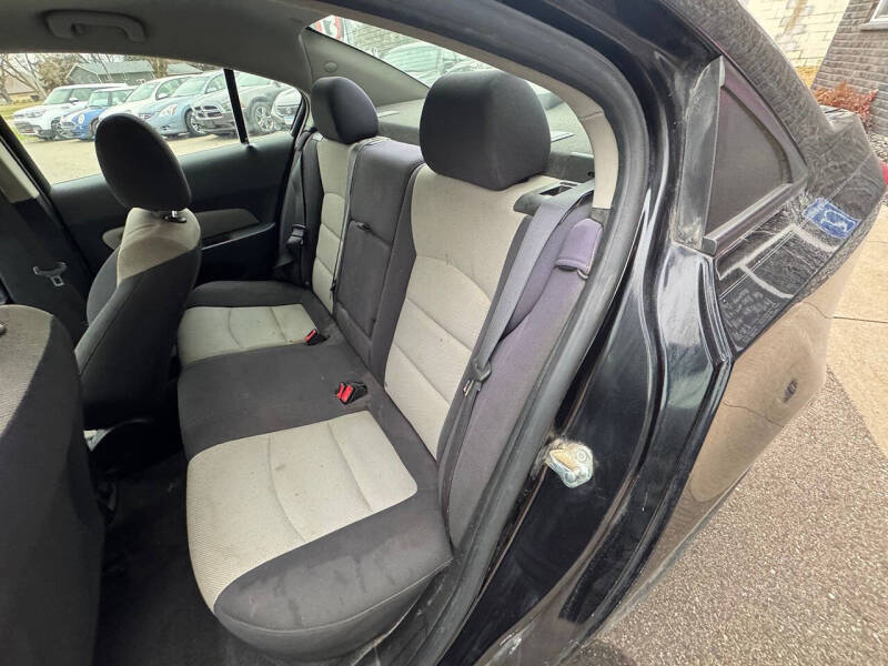 2014 Chevrolet Cruze LS Auto