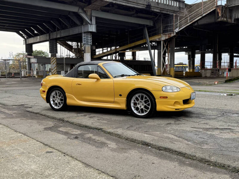 2002 Mazda MX-5 Miata SE