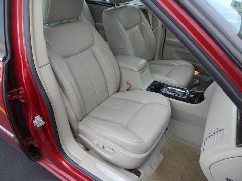 2009 Cadillac DTS Luxury 6-Passenger