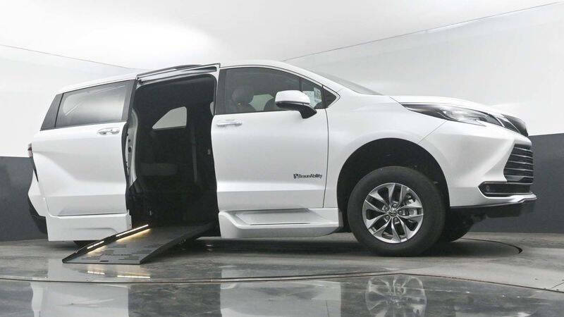 2025 Toyota Sienna