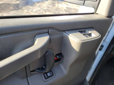 2016 Chevrolet Express LS 2500