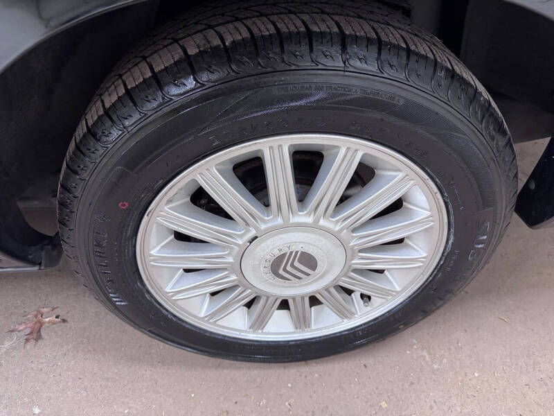 2011 Mercury Grand Marquis LS