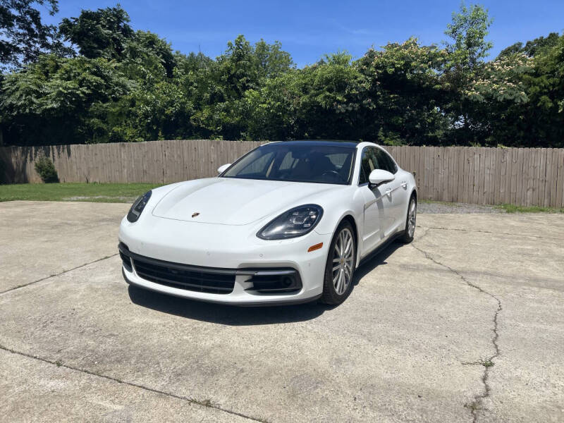 2018 Porsche Panamera