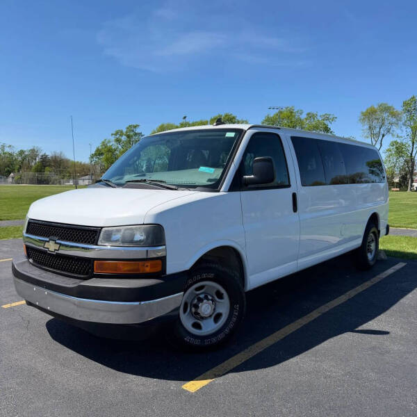 2017 Chevrolet Express LT 3500
