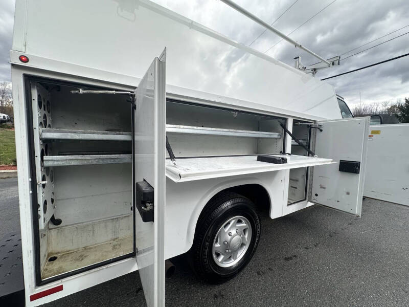 2016 Ford E-Series E-350 SD