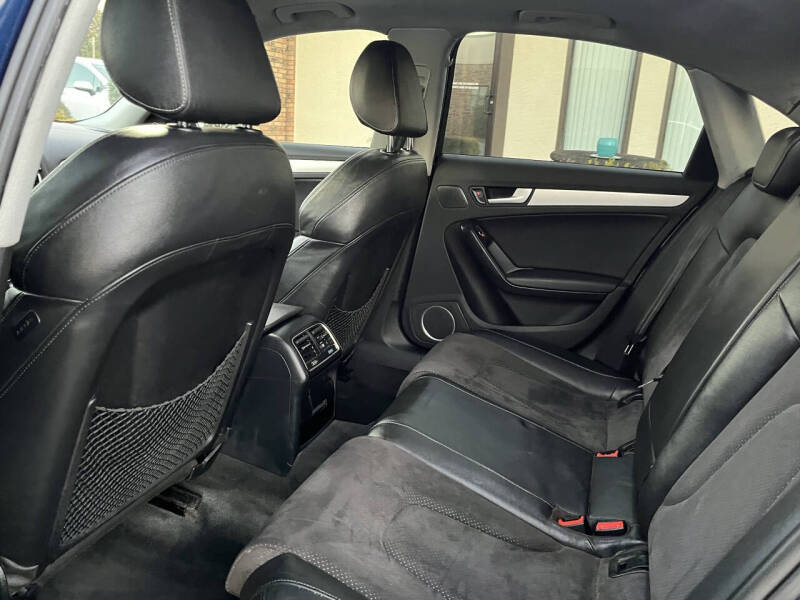 2014 Audi A4 2.0T quattro Premium Plus