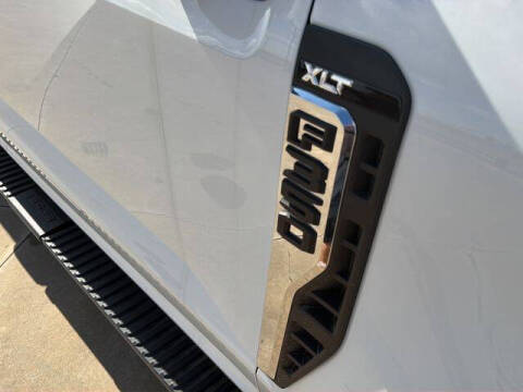 2025 Ford F-350 Super Duty XLT