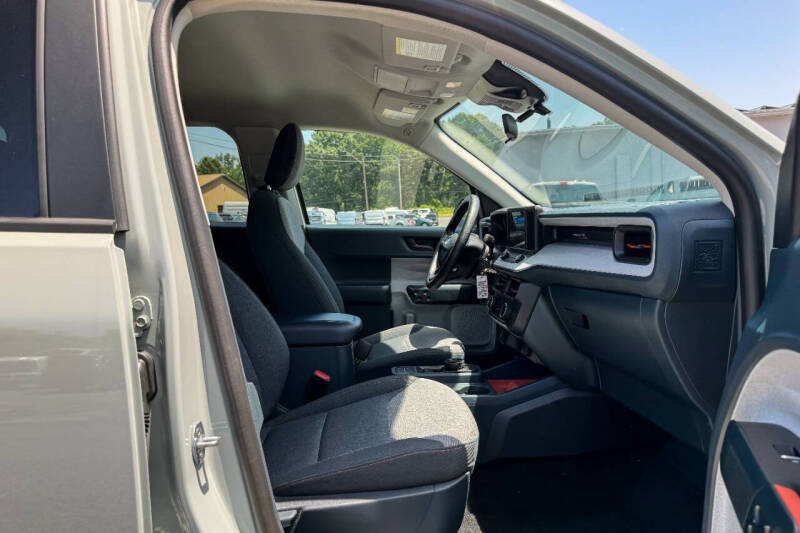 2024 Ford Maverick XLT