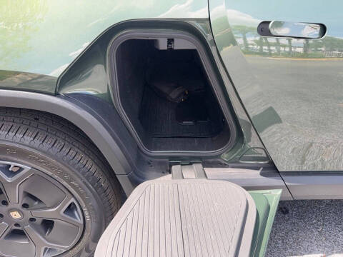 2022 Rivian R1T Adventure