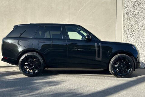 2025 Land Rover Range Rover P530 SE