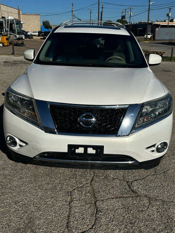 2014 Nissan Pathfinder for sale at Rayyan Autos in Dallas TX